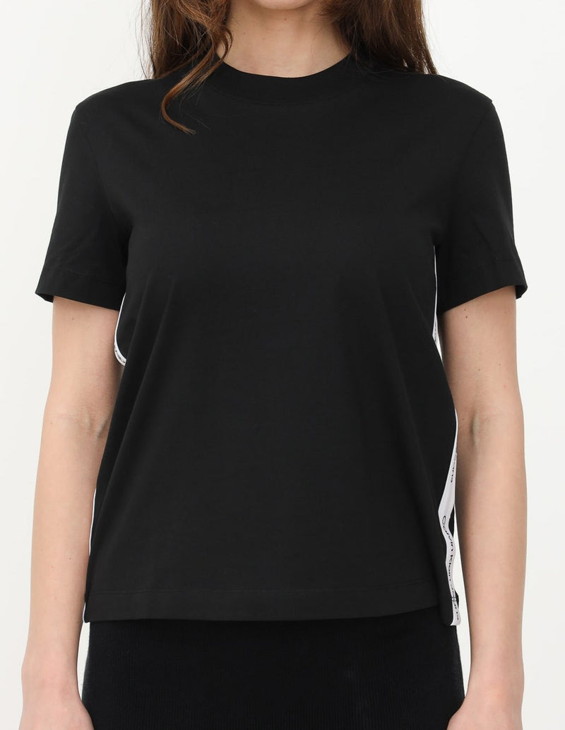 Camiseta Calvin Klein Jeans con Cinta con Logo en el Lateral Negra Mujer