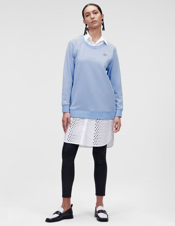 Vestido Karl Lagerfeld Tipo Sudadera con Bordado Inglés Azul y Blanco Mujer