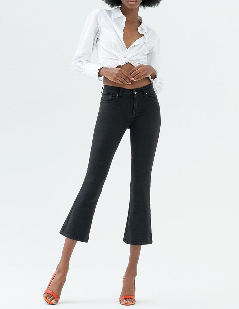 Pantalon Flair Jeans Negro Mujer