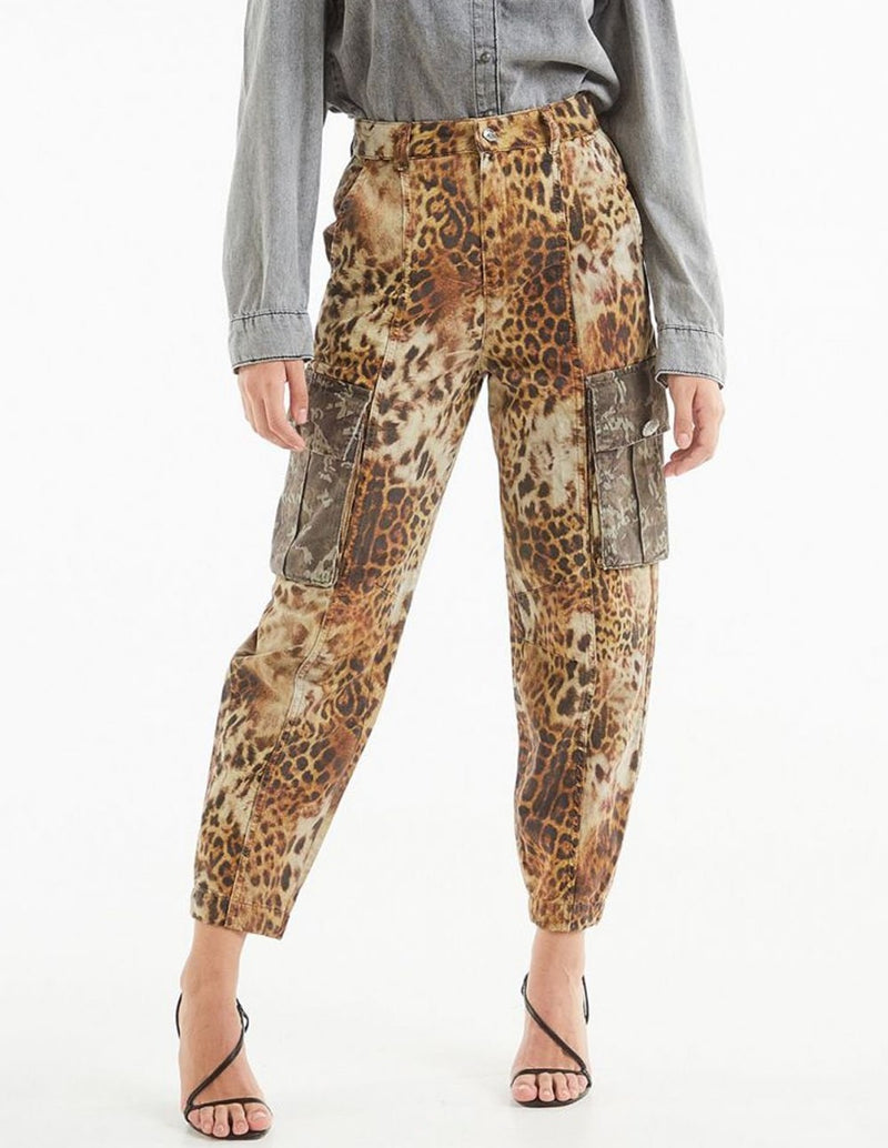 Pantalón BSB  Estampado de Leopardo Marrón Mujer