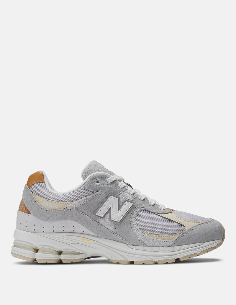 New Balance M2002R SB Grises Unisex